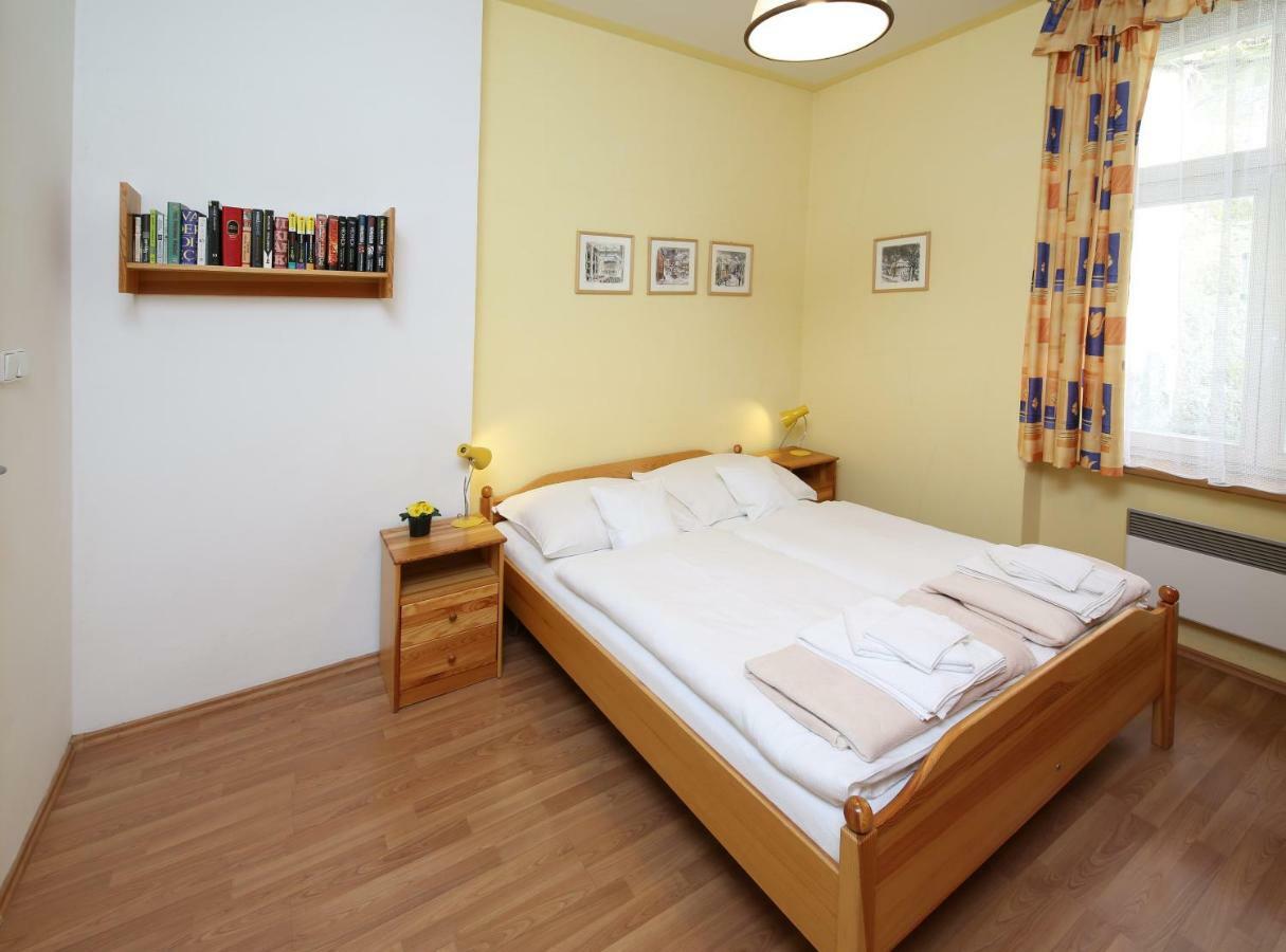 קרלובי וארי Apartman Ondrejska מראה חיצוני תמונה