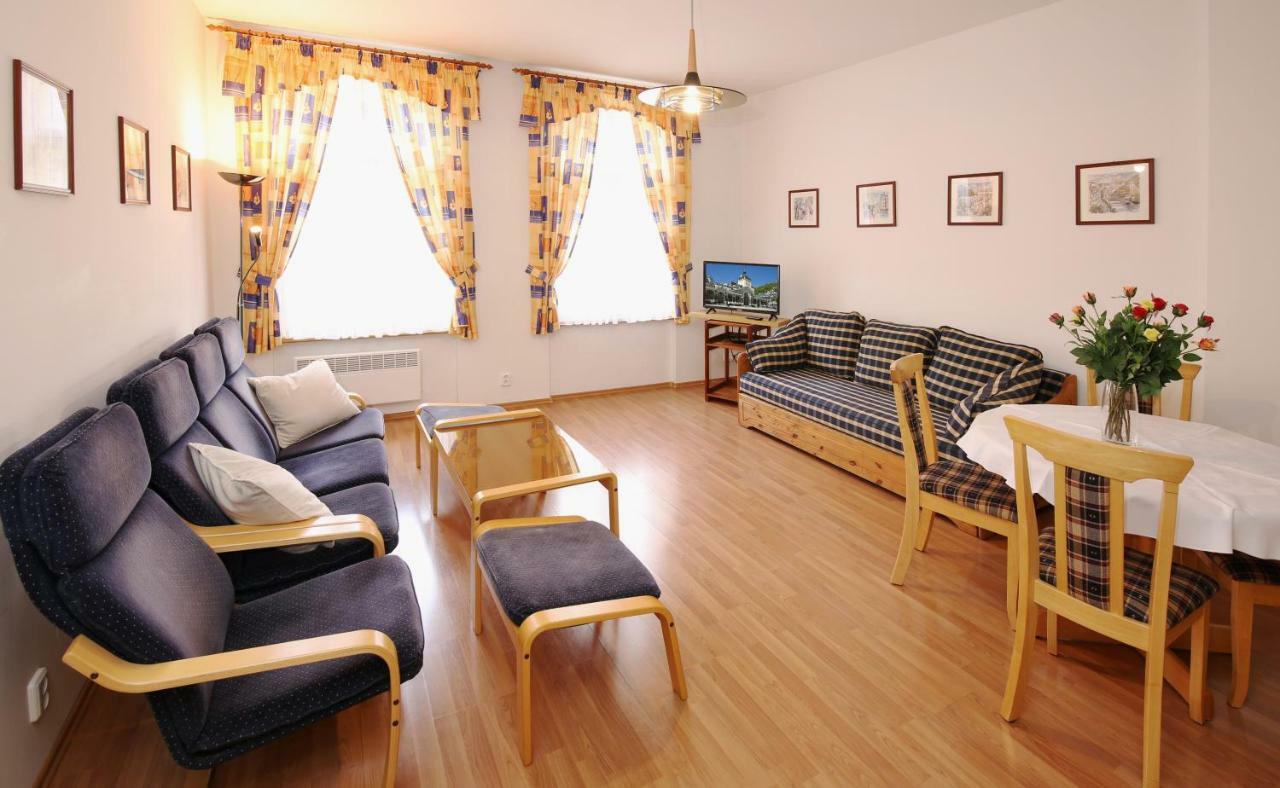 קרלובי וארי Apartman Ondrejska מראה חיצוני תמונה